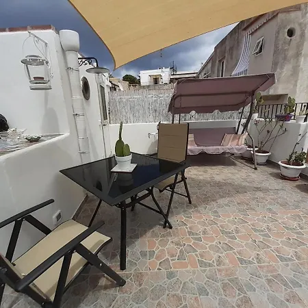Casa vacanze Casa Simone Eolo *