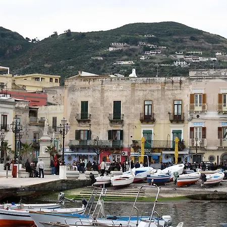 Casa Simone Eolo * Città di Lipari